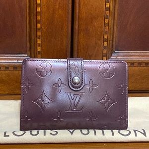 LOUIS VUITTON Vernis French Purse Wallet In Matte Violet